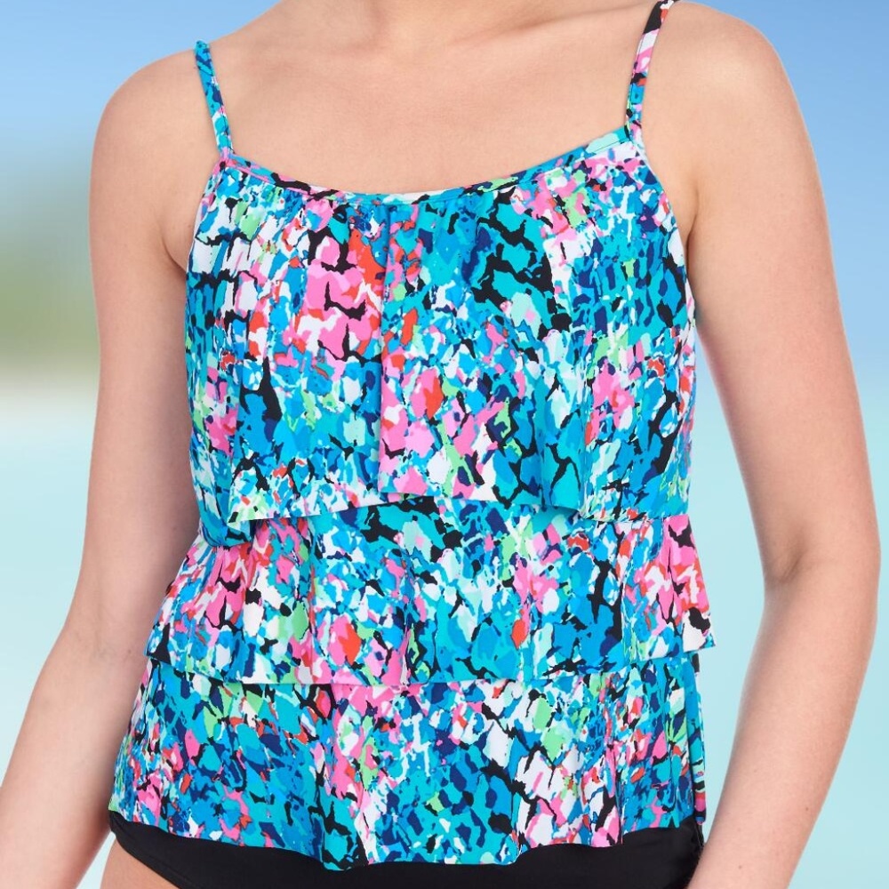 NWT AMERICAN BEACH Abstract Tiered Tankini Top